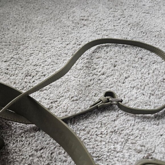 STEVE MADDEN BEVIEE SATCHEL/CROSSBODY w/2 ADJUST/REMOVABLE STRAPS- LT OLIVE- NWT - Picture 9 of 11